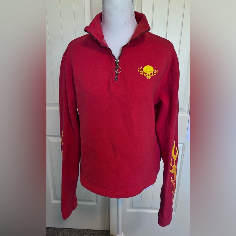 Urban Outfitters Future State Skull Flame Sweatshirt Women Medium 1/4 Zip Fleece